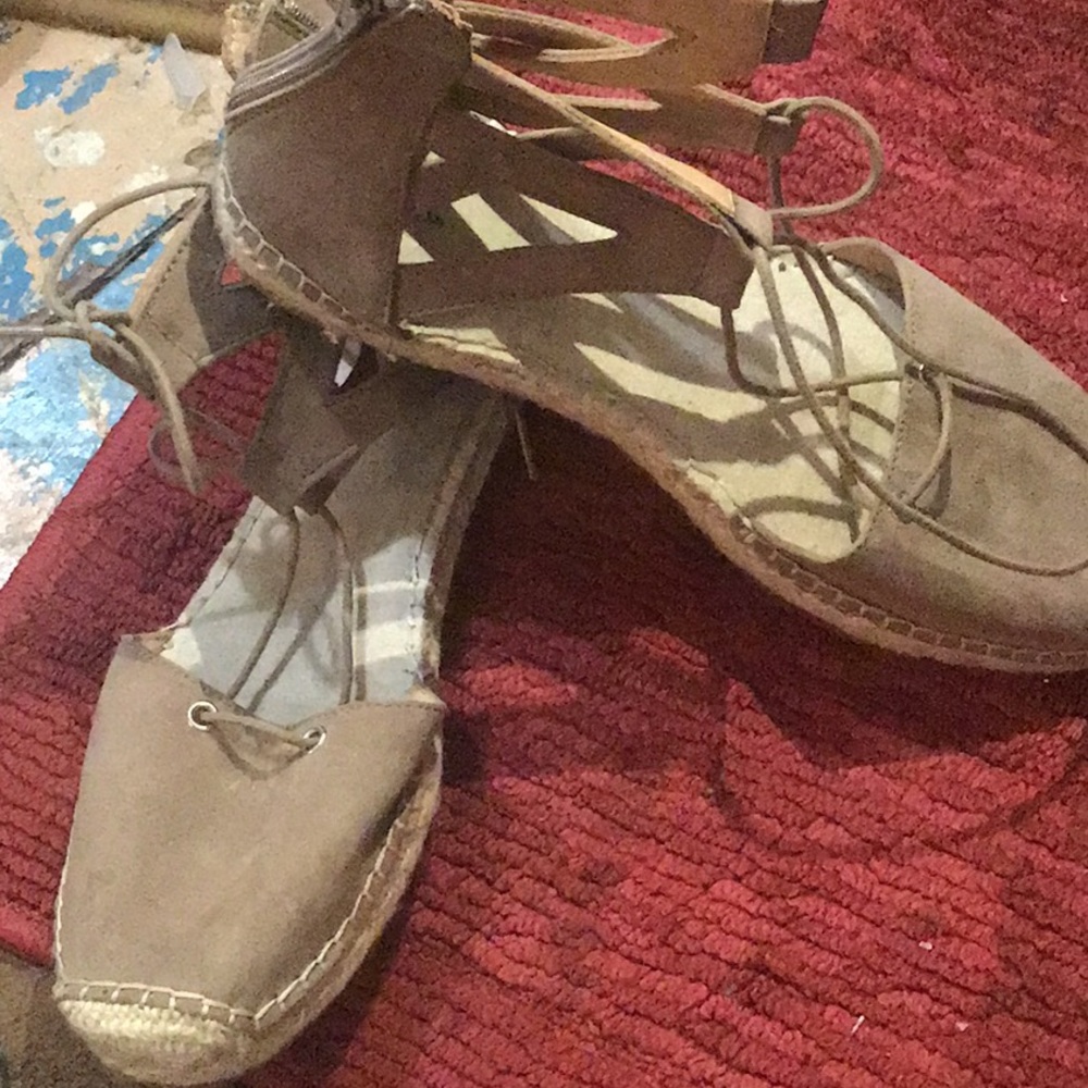 Summer flat. Gently worn.